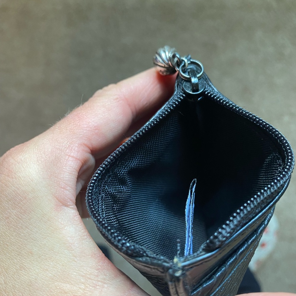 Brighton Leather Card Holder - Picture 4 of 5